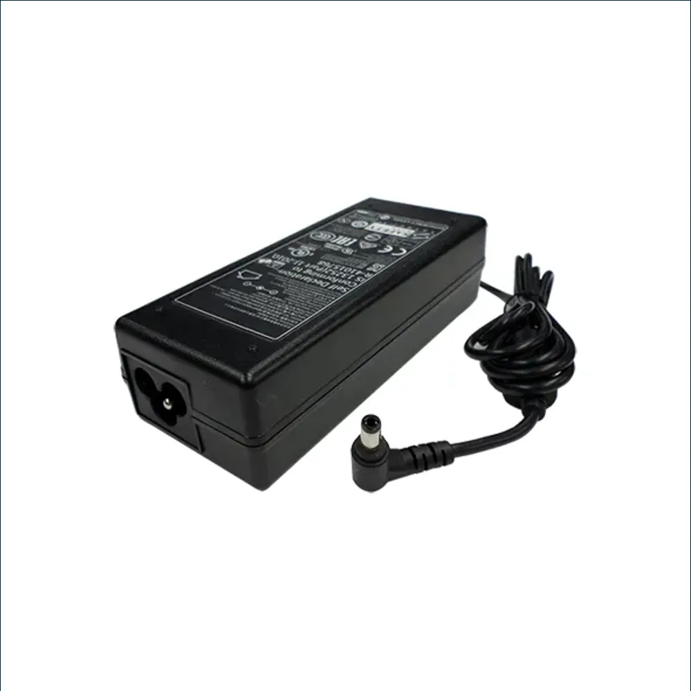 qnap-pwr-adapter-65w-a04 PWR-ADAPTER-65W-A04 - Imagen 1